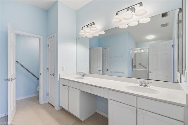 2447 Woodbourne PL, Cape Coral, FL 33991