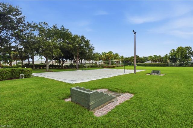 2447 Woodbourne PL, Cape Coral, FL 33991