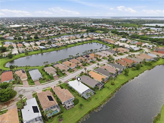 2447 Woodbourne PL, Cape Coral, FL 33991
