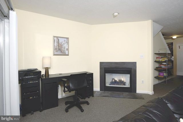 233 CAYMAN CT, Wilmington, DE 19808