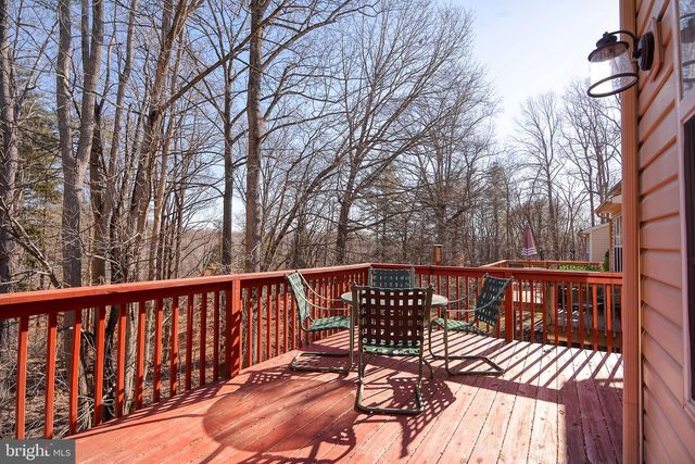 233 CAYMAN CT, Wilmington, DE 19808