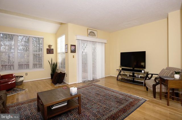 233 CAYMAN CT, Wilmington, DE 19808