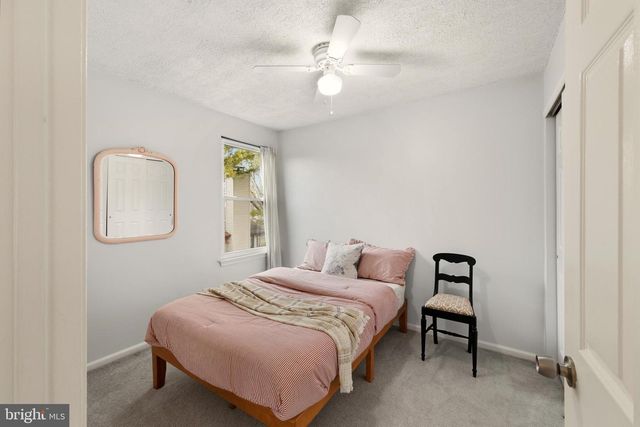 6171 ROBIN DR, Mays Landing, NJ 08330