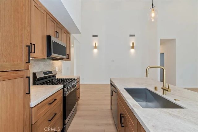 304 San Anselmo, Big Bear City, CA 92314