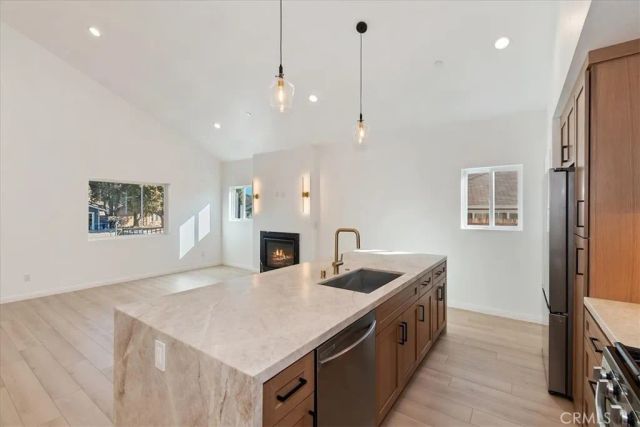 304 San Anselmo, Big Bear City, CA 92314