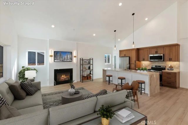 304 San Anselmo, Big Bear City, CA 92314