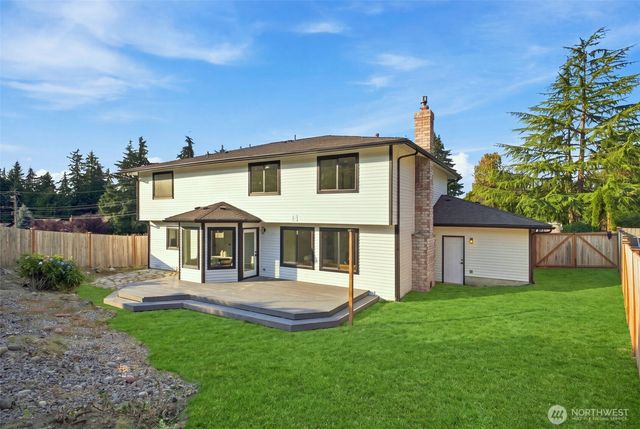 5614 Norpoint NE, Tacoma, WA 98422