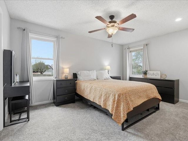 813 Valerie Lane, Gardner, KS 66030