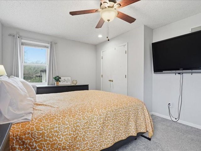 813 Valerie Lane, Gardner, KS 66030