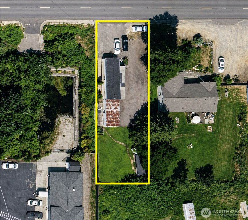 2024 99th Street E, Tacoma, WA 98445