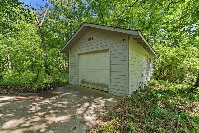 2727 Berry Court, Marietta, GA 30066