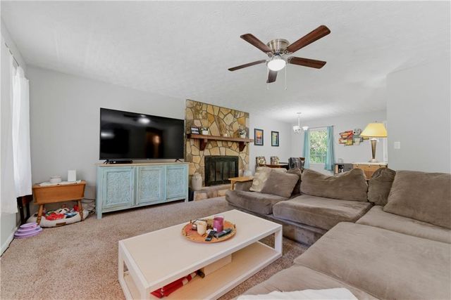 2727 Berry Court, Marietta, GA 30066