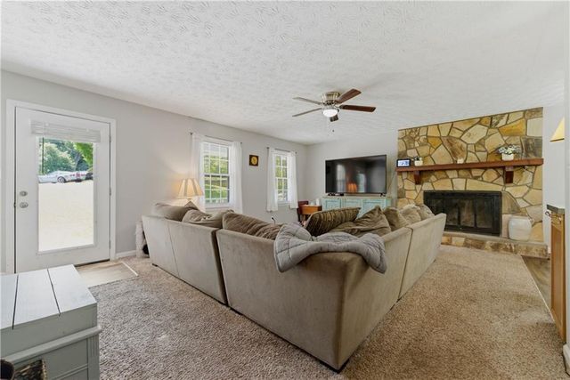 2727 Berry Court, Marietta, GA 30066