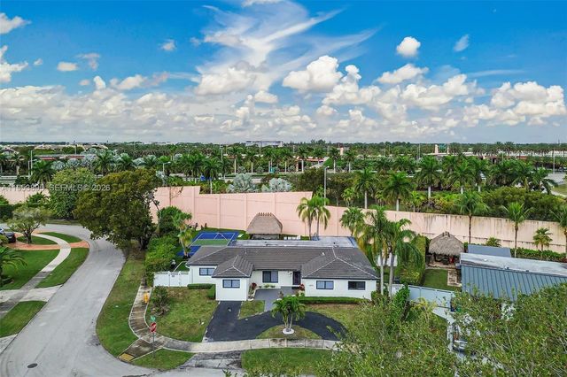 10870 SW 106th Avenue, Miami, FL 33176