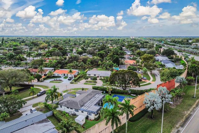 10870 SW 106th Avenue, Miami, FL 33176