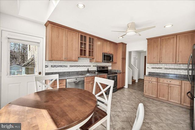 19005 PLUMMER DR, Germantown, MD 20876