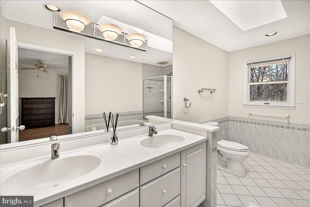 19005 PLUMMER DR, Germantown, MD 20876