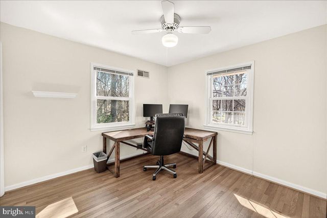 19005 PLUMMER DR, Germantown, MD 20876