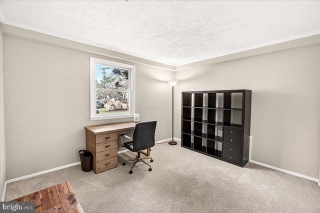 19005 PLUMMER DR, Germantown, MD 20876