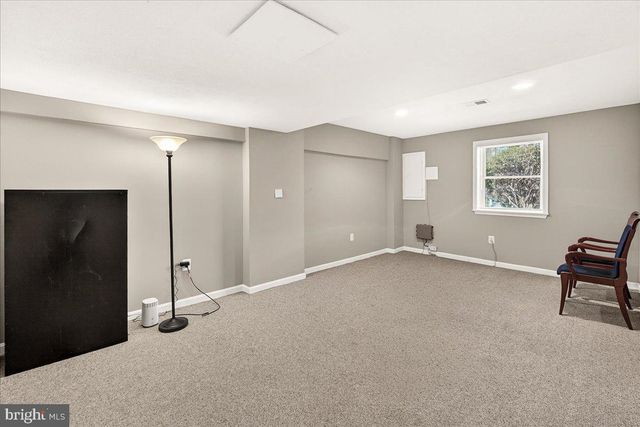 19005 PLUMMER DR, Germantown, MD 20876