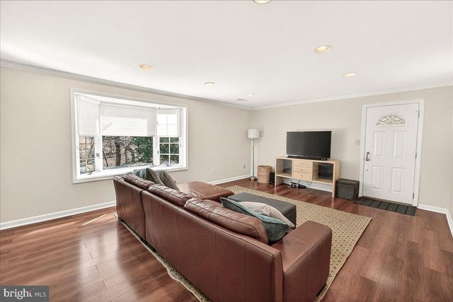 19005 PLUMMER DR, Germantown, MD 20876