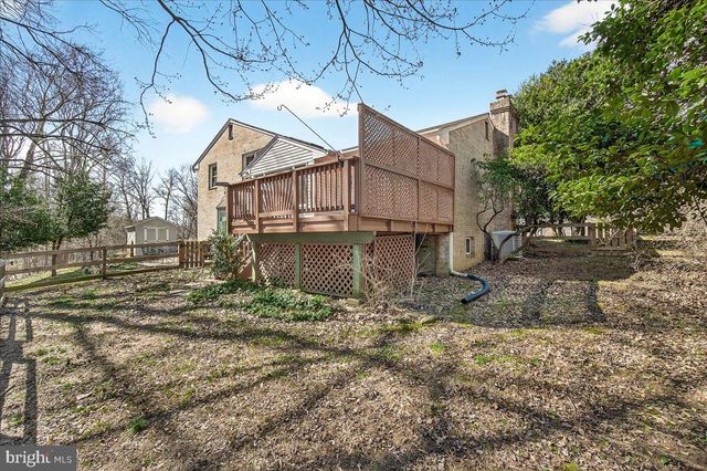 19005 PLUMMER DR, Germantown, MD 20876