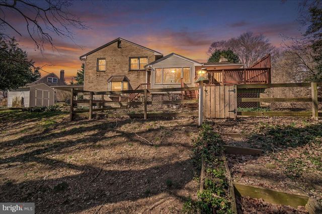 19005 PLUMMER DR, Germantown, MD 20876