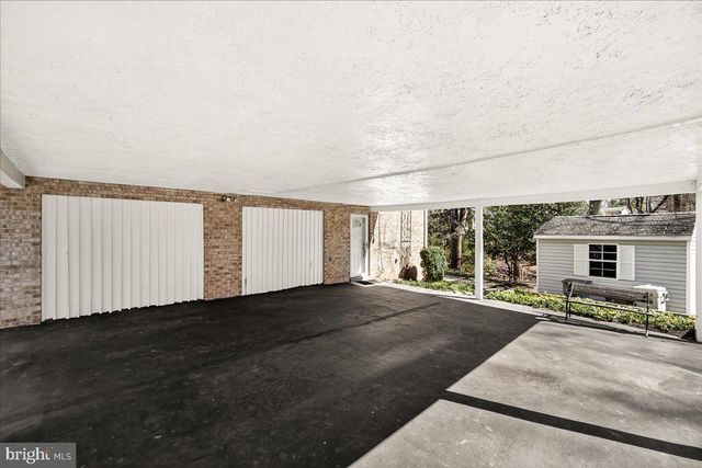 19005 PLUMMER DR, Germantown, MD 20876