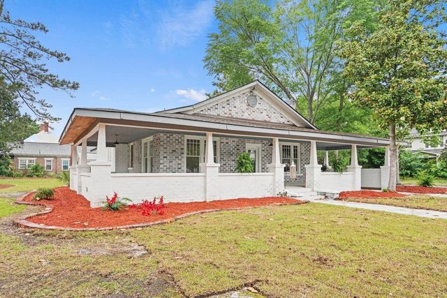 321 N Park St., Mullins, SC 29574