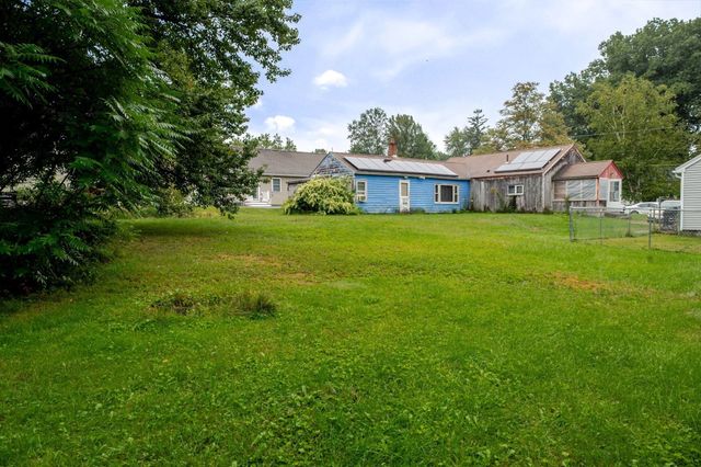 56 John St, Lunenburg, MA 01462