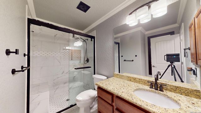 6127 ROYAL RDG, San Antonio, TX 78239