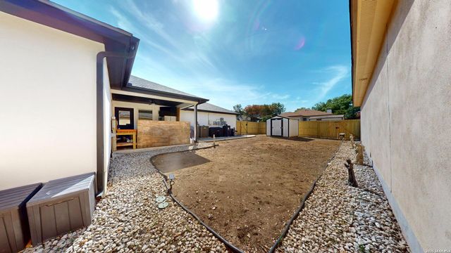 6127 ROYAL RDG, San Antonio, TX 78239