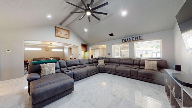6127 ROYAL RDG, San Antonio, TX 78239
