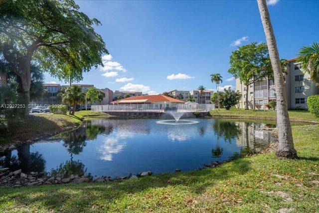 1800 SW 81st Avenue 1411, North Lauderdale, FL 33068