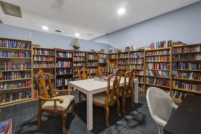 1800 SW 81st Avenue 1411, North Lauderdale, FL 33068