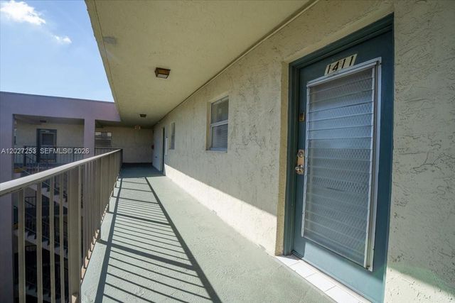 1800 SW 81st Avenue 1411, North Lauderdale, FL 33068