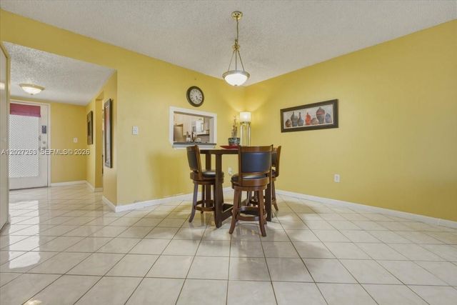 1800 SW 81st Avenue 1411, North Lauderdale, FL 33068