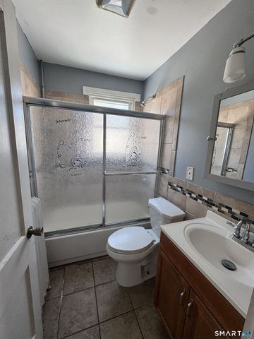 269 Helen Street, Hamden, CT 06514