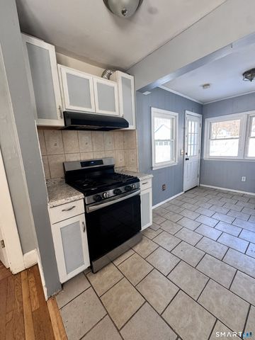 269 Helen Street, Hamden, CT 06514