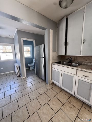 269 Helen Street, Hamden, CT 06514