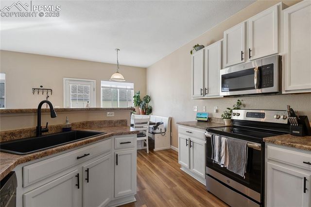 2267 St James Drive, Colorado Springs, CO 80910