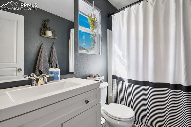 2267 St James Drive, Colorado Springs, CO 80910