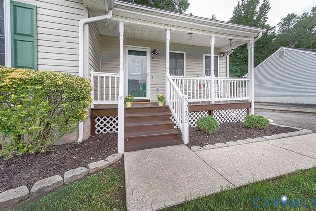 5725 Fox Hunt Trl, South Chesterfield, VA 23803