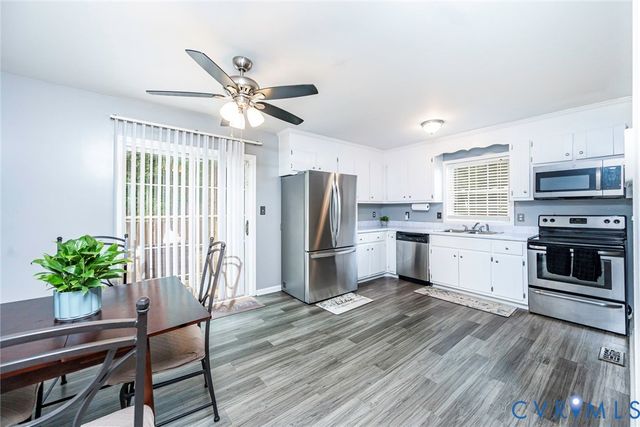 5725 Fox Hunt Trl, South Chesterfield, VA 23803