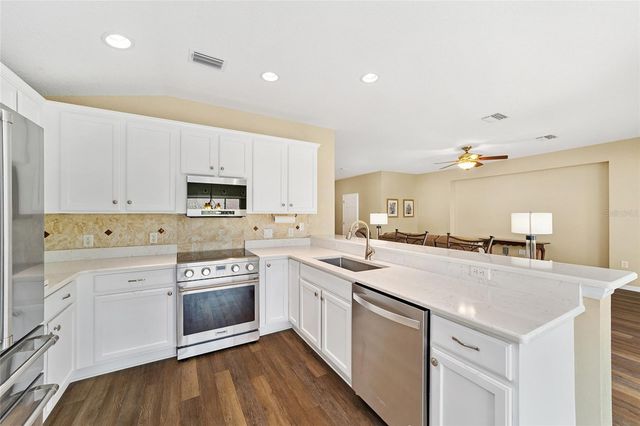 8588 SE 134TH STREET, Summerfield, FL 34491