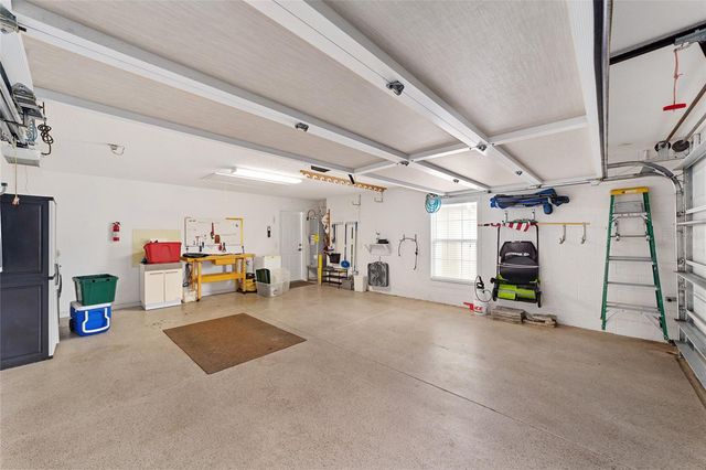 8588 SE 134TH STREET, Summerfield, FL 34491