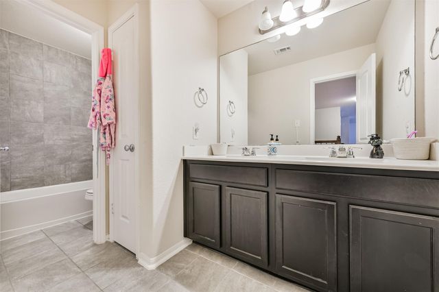 6283 Western Skyes Drive, League City, TX 77573