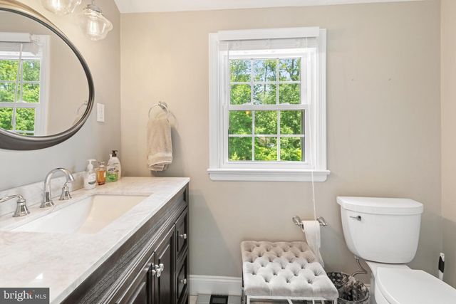10 BAYAU TRL, Medford, NJ 08055