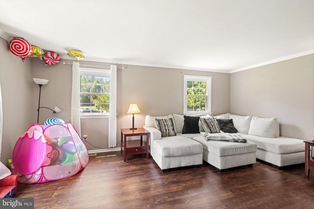 10 BAYAU TRL, Medford, NJ 08055