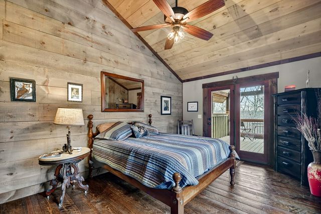 389 Toccoa Preserve Lane, Blue Ridge, GA 30513